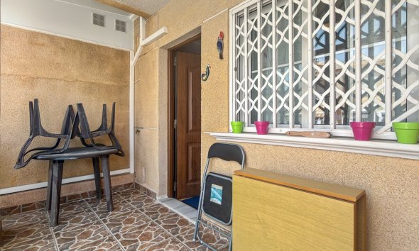 Rynek Wtórny - Dom szeregowy - Torrevieja