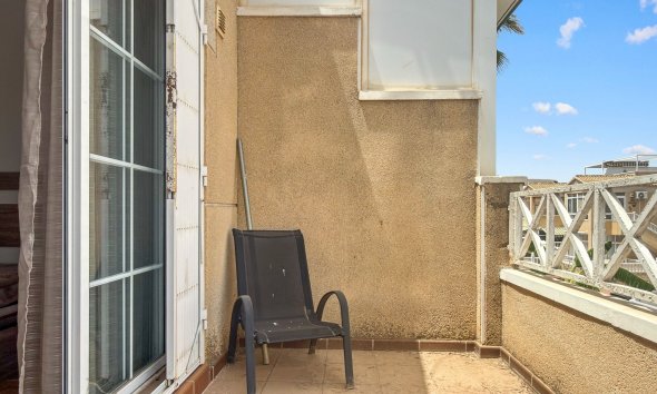 Rynek Wtórny - Dom szeregowy - Torrevieja