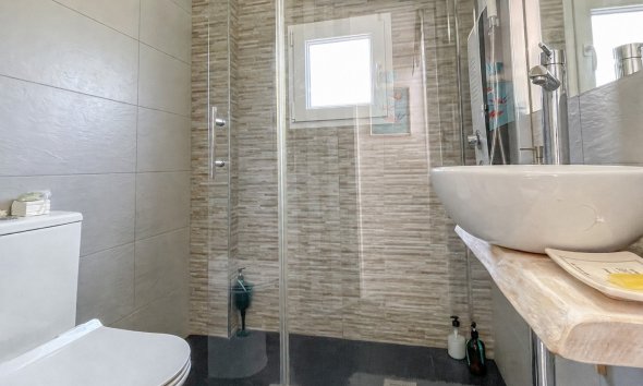 Resale - Townhouse / Terraced House - Torrevieja - La Siesta