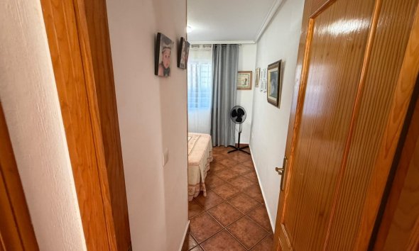 Resale - Apartment / Duplex - Torrevieja - Playa del Cura
