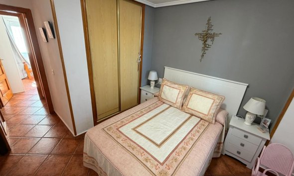 Resale - Apartment / Duplex - Torrevieja - Playa del Cura