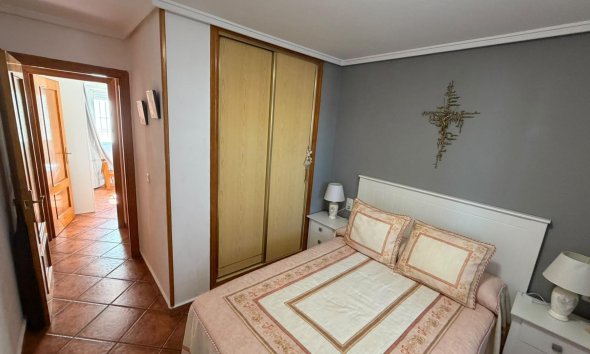 Resale - Apartment / Duplex - Torrevieja - Playa del Cura