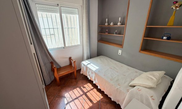 Resale - Apartment / Duplex - Torrevieja - Playa del Cura