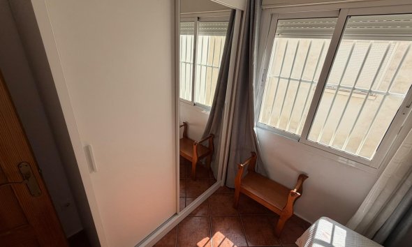 Resale - Apartment / Duplex - Torrevieja - Playa del Cura