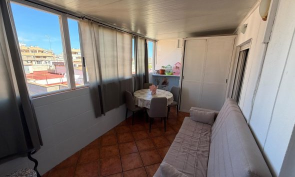 Resale - Apartment / Duplex - Torrevieja - Playa del Cura