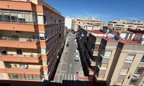 Resale - Apartment / Duplex - Torrevieja - Playa del Cura