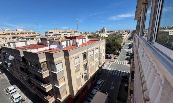 Resale - Apartment / Duplex - Torrevieja - Playa del Cura