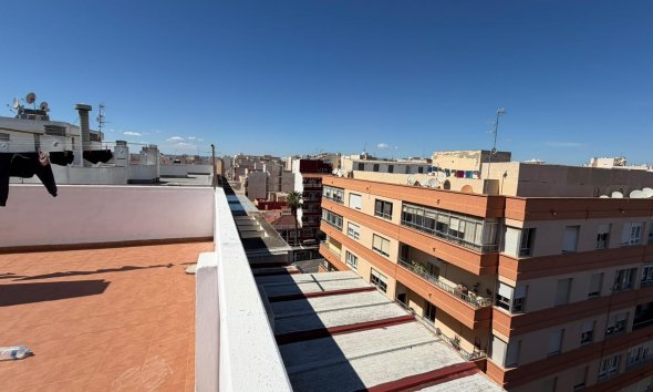 Resale - Apartment / Duplex - Torrevieja - Playa del Cura