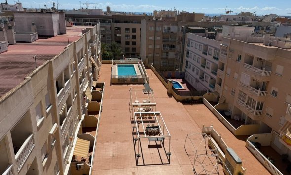 Resale - Apartment / Duplex - Torrevieja - Playa del Cura