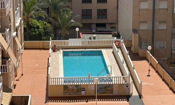 Resale - Apartment / Duplex - Torrevieja - Playa del Cura