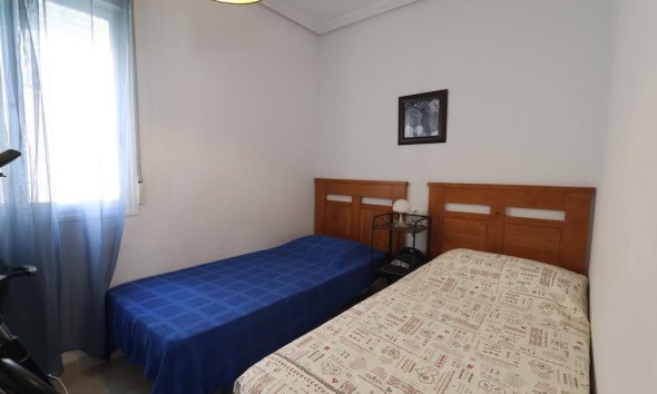 Resale - Apartment / Duplex - Torrevieja - Torreblanca