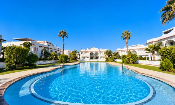 Reventa - Apartamento / Dúplex - Ciudad Quesada - Doña Pena