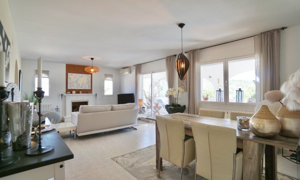 Reventa - Villa / Casa - Benitachell - Los Molinos