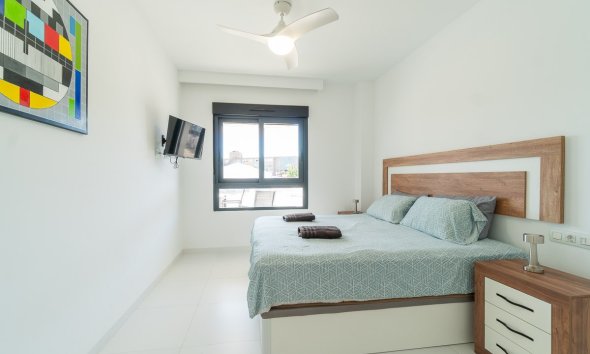 Reventa - Apartamento / Dúplex - San Miguel de Salinas