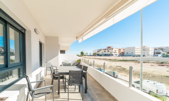 Reventa - Apartamento / Dúplex - San Miguel de Salinas