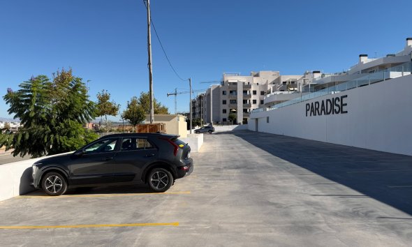 Reventa - Apartamento / Dúplex - San Miguel de Salinas
