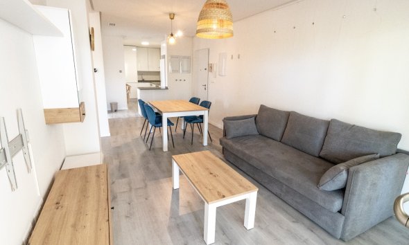 Reventa - Apartamento / Dúplex - Los Dolses - Villamartin