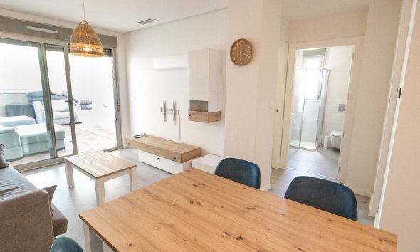 Reventa - Apartamento / Dúplex - Los Dolses - Villamartin