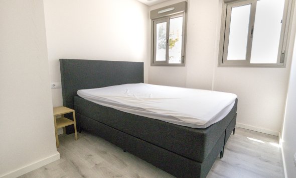 Reventa - Apartamento / Dúplex - Los Dolses - Villamartin