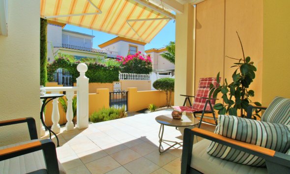 Reventa - Apartamento / Dúplex - Orihuela Costa - Los Dolses