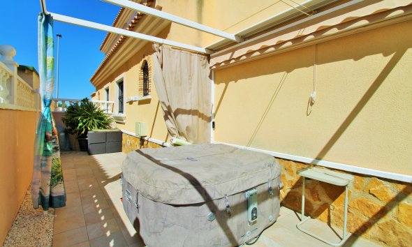 Reventa - Apartamento / Dúplex - Orihuela Costa - Los Dolses
