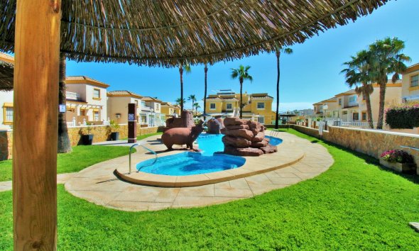 Reventa - Apartamento / Dúplex - Orihuela Costa - Los Dolses