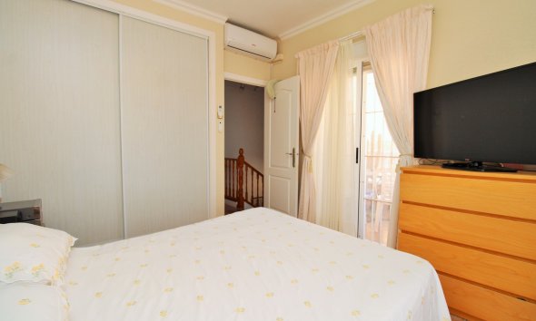 Reventa - Villa / Casa - Orihuela Costa - Playa Flamenca