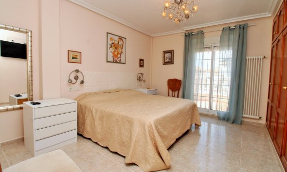 Reventa - Villa / Casa - Orihuela Costa - Villamartín