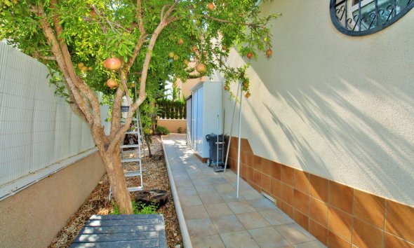 Reventa - Villa / Casa - Orihuela Costa - Villamartín