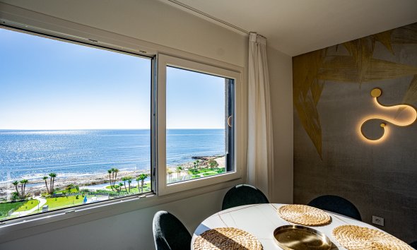 Reventa - Apartamento / Dúplex - Orihuela Costa - Punta Prima