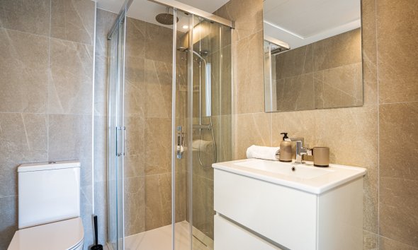 Reventa - Apartamento / Dúplex - Orihuela Costa - Punta Prima