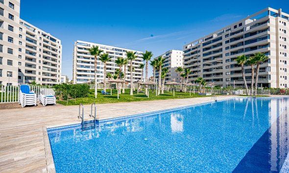 Reventa - Apartamento / Dúplex - Orihuela Costa - Punta Prima