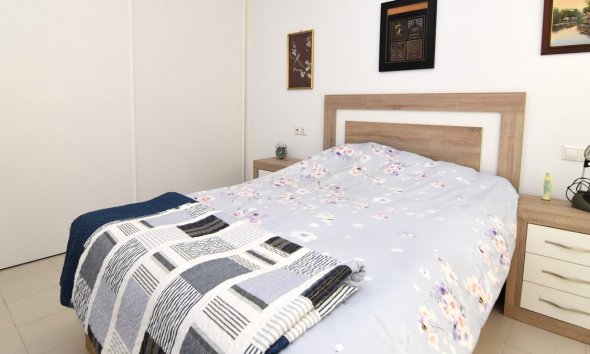 Rynek Wtórny - Apartament / Duplex - Guardamar del Segura