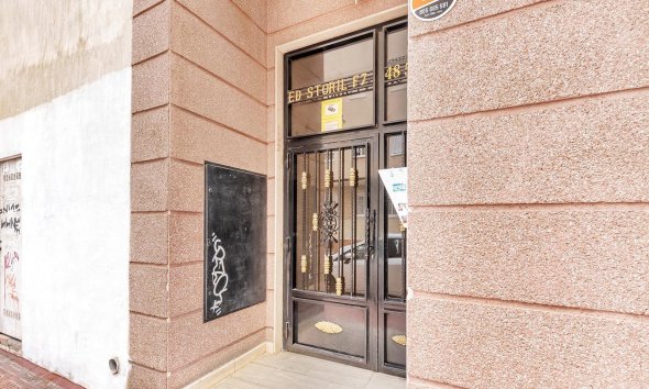 Rynek Wtórny - Apartament / Duplex - Torrevieja - Estacion de autobuses