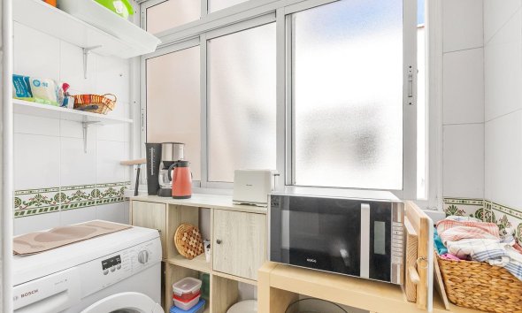 Rynek Wtórny - Apartament / Duplex - Torrevieja - Estacion de autobuses