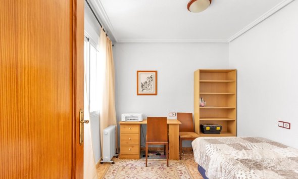 Rynek Wtórny - Apartament / Duplex - Torrevieja - Estacion de autobuses