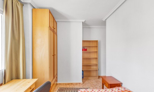 Rynek Wtórny - Apartament / Duplex - Torrevieja - Estacion de autobuses