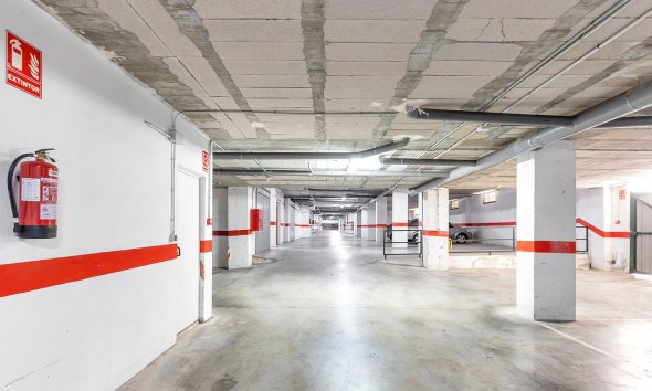 Rynek Wtórny - Apartament / Duplex - Torrevieja - Estacion de autobuses
