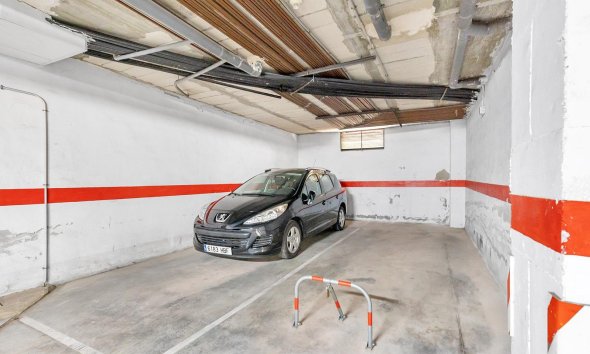Rynek Wtórny - Apartament / Duplex - Torrevieja - Estacion de autobuses