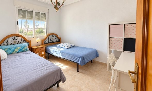 Reventa - Adosado - Torrevieja - El limonar