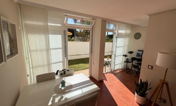 Rynek Wtórny - Apartament / Duplex - Torrevieja - Torreblanca