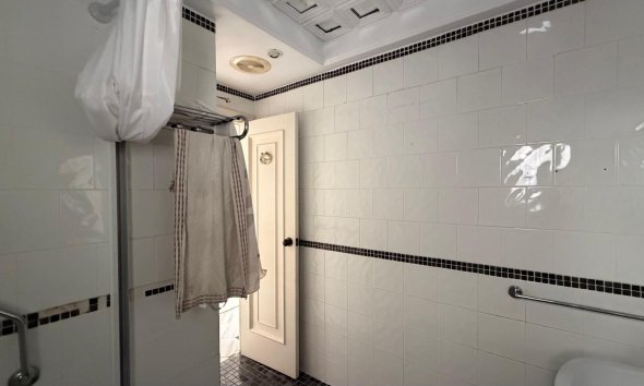 Rynek Wtórny - Apartament / Duplex - Torrevieja - Centro