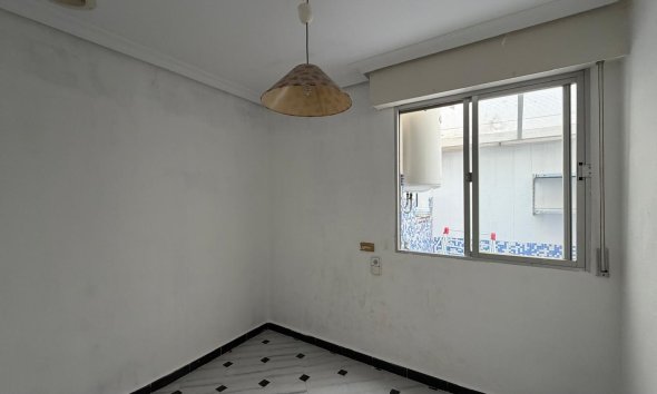 Rynek Wtórny - Apartament / Duplex - Torrevieja - Centro