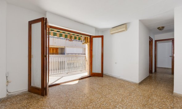 Rynek Wtórny - Apartament / Duplex - Torrevieja - Playa del Acequión