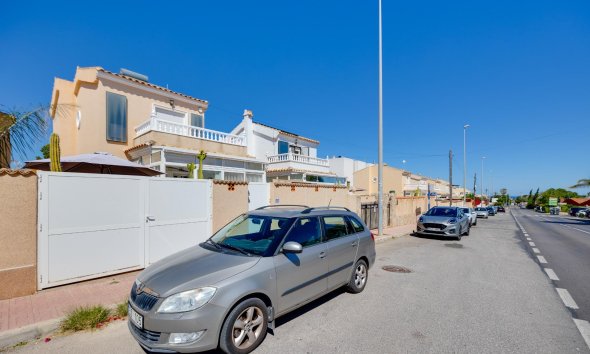 Reventa - Villa / Casa - Orihuela Costa - Lomas de Don Juan