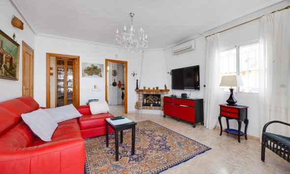 Reventa - Villa / Casa - Orihuela Costa - Lomas de Don Juan