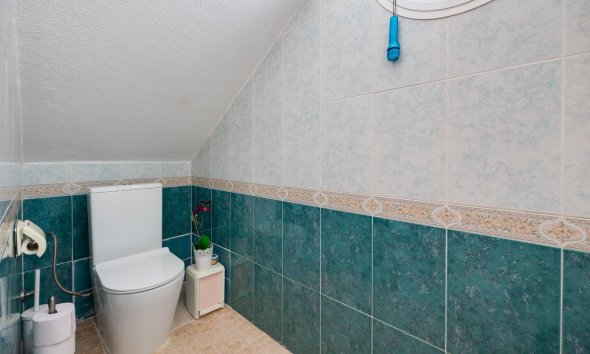Reventa - Villa / Casa - Orihuela Costa - Lomas de Don Juan