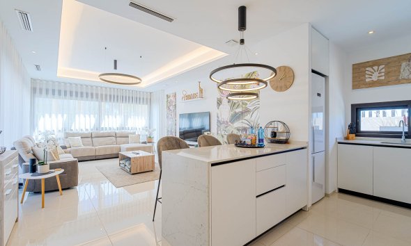 Reventa - Villa / Casa - Ciudad Quesada - Doña Pena