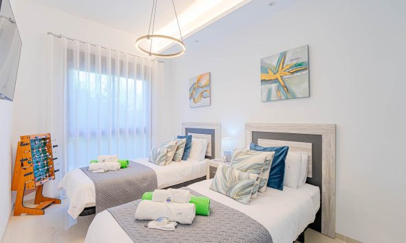 Reventa - Villa / Casa - Ciudad Quesada - Doña Pena