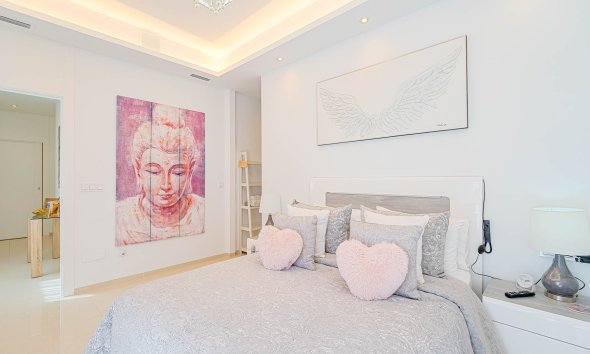 Reventa - Villa / Casa - Ciudad Quesada - Doña Pena